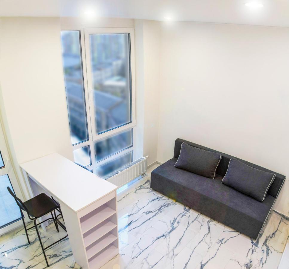 Панорамные Апартаменты В Новом Доме Kyiv Exterior photo